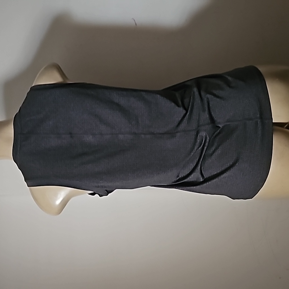 Size medium tops bundle - Picture 4 of 12